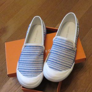 RocketDog blue & white canvas sneakers - size 9